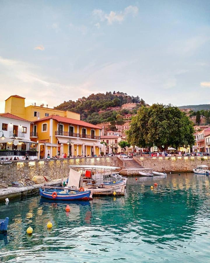 Nafpaktos Beach Luxury Suites Exterior foto