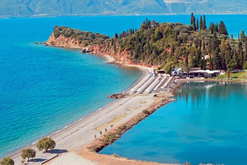 Nafpaktos Beach Luxury Suites Exterior foto