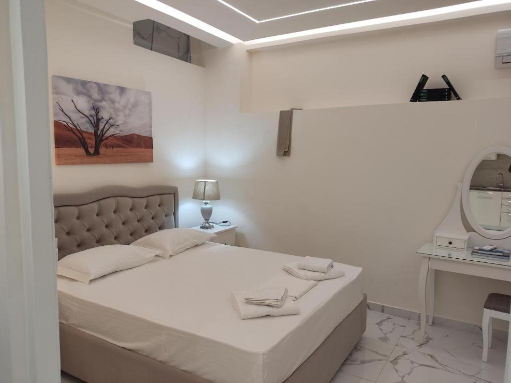 Nafpaktos Beach Luxury Suites Exterior foto